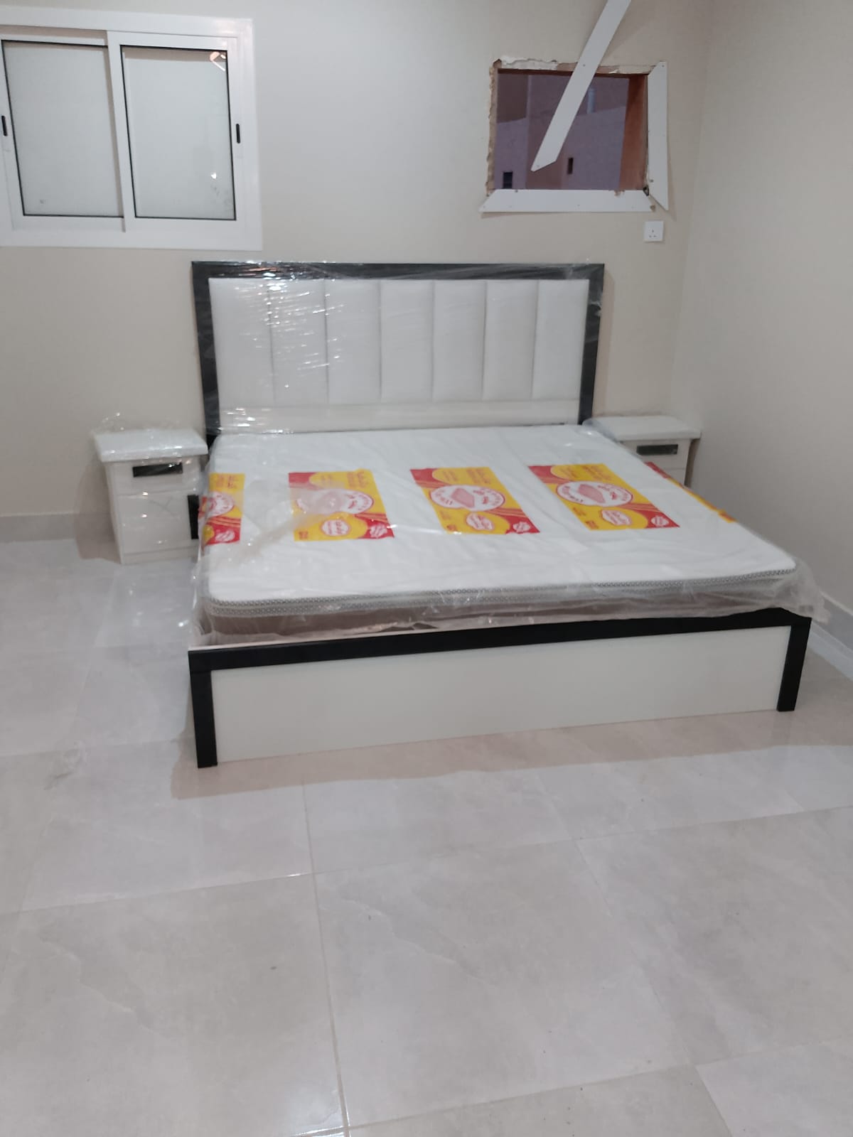 سرير نفرين خشب تايلاندي