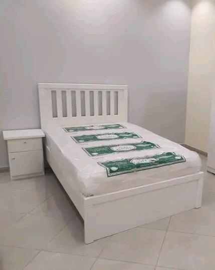 سرير نفر ونص